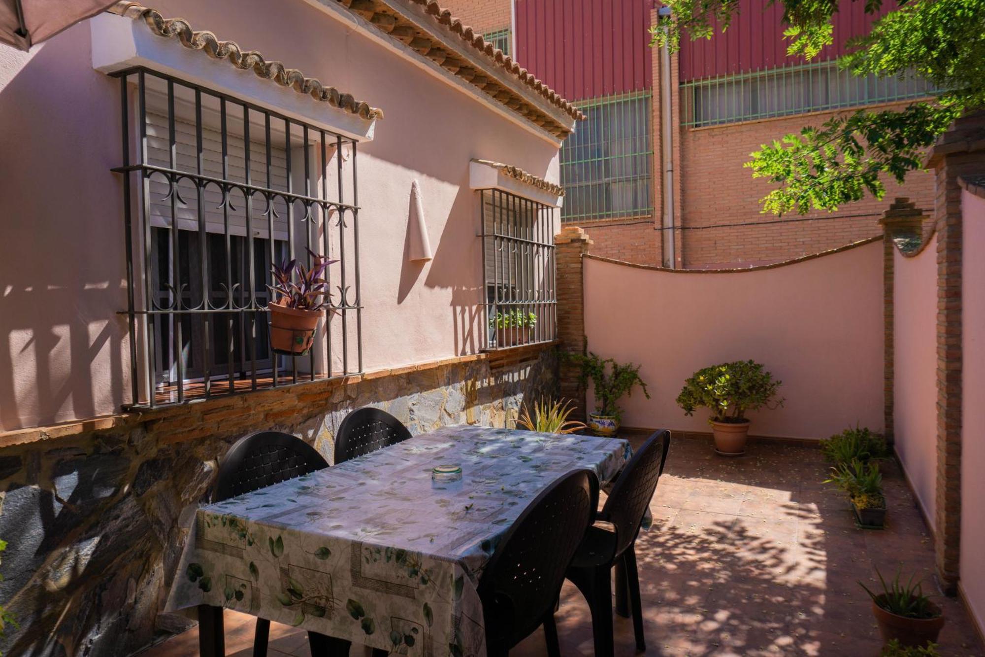 Beautiful Malaga House - Holidays Villa ภายนอก รูปภาพ