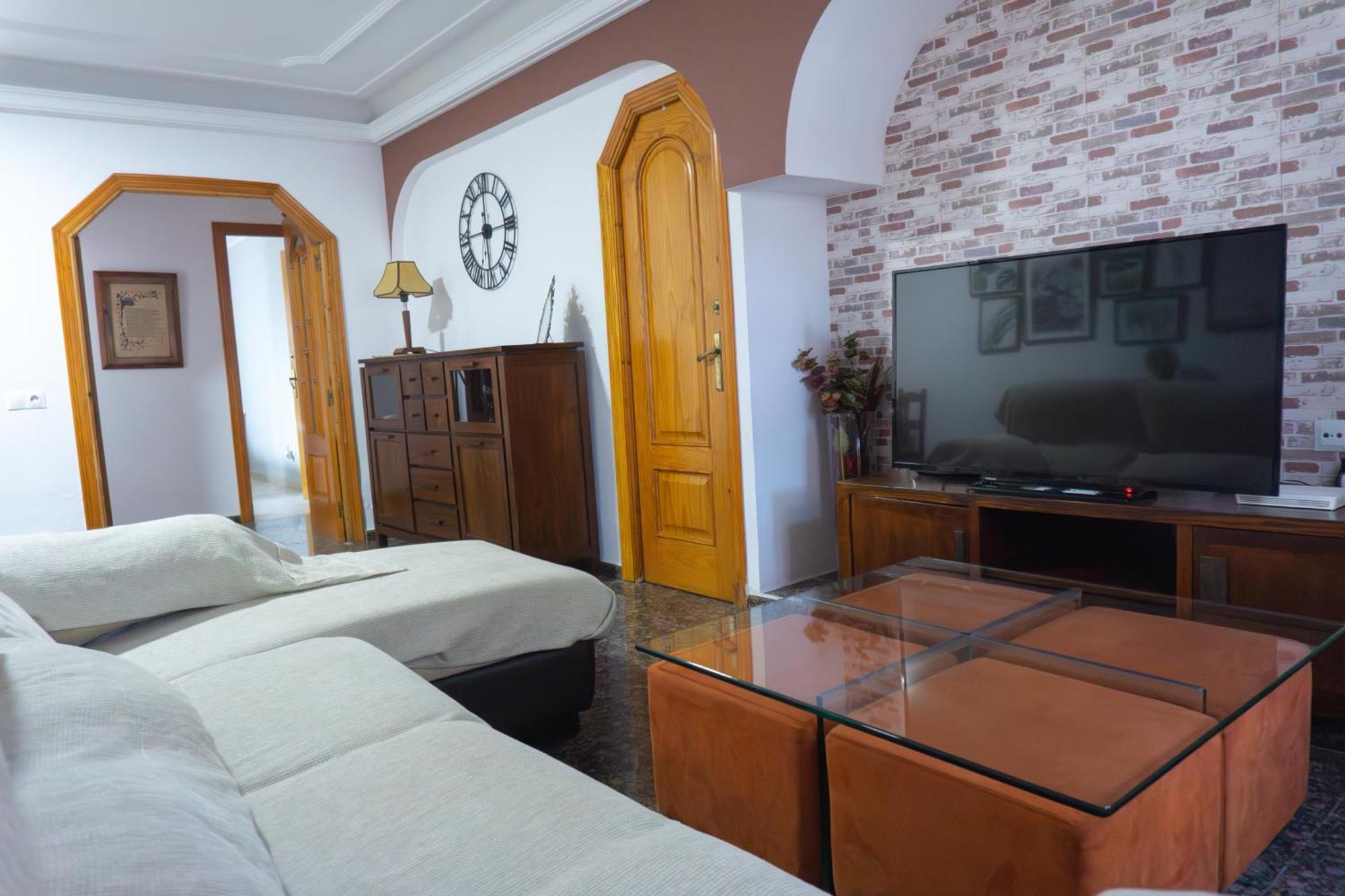 Beautiful Malaga House - Holidays Villa ภายนอก รูปภาพ